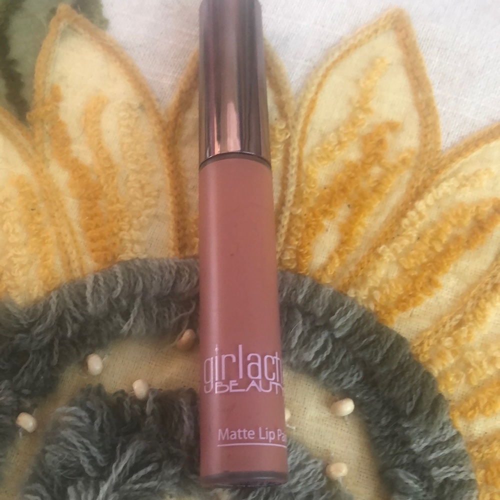 Girlactik matte lip paint